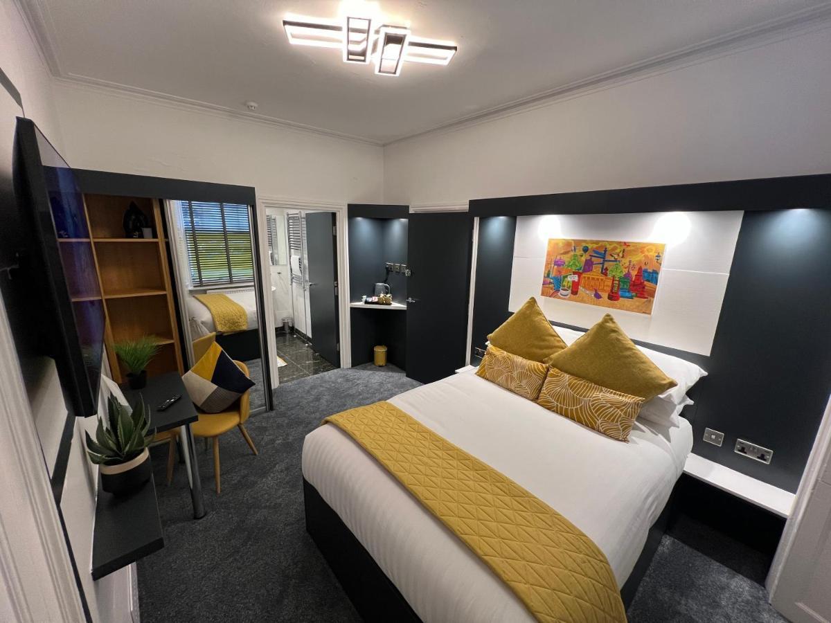 Sun Street Aparthotel ランカスター エクステリア 写真