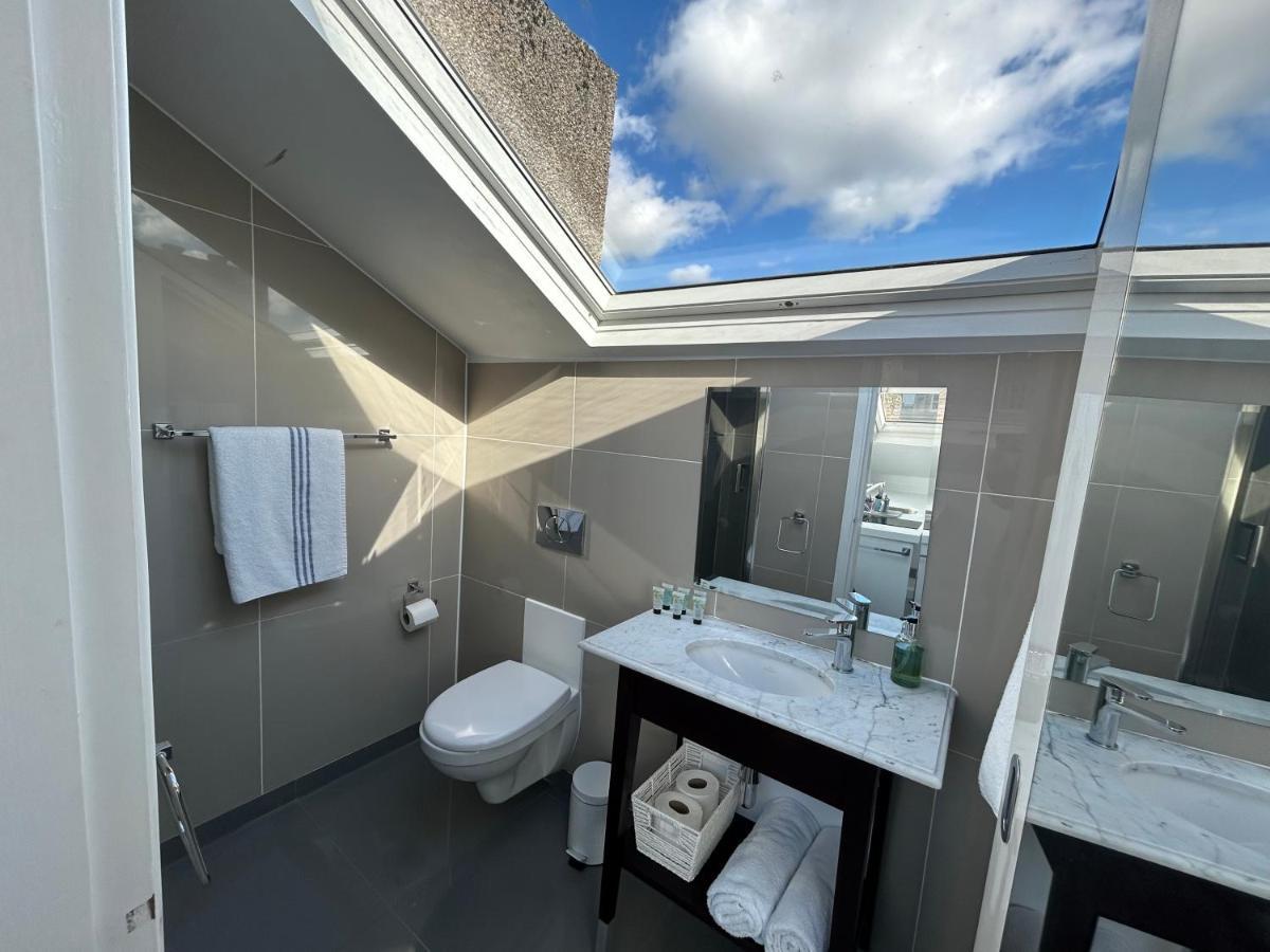 Sun Street Aparthotel ランカスター エクステリア 写真